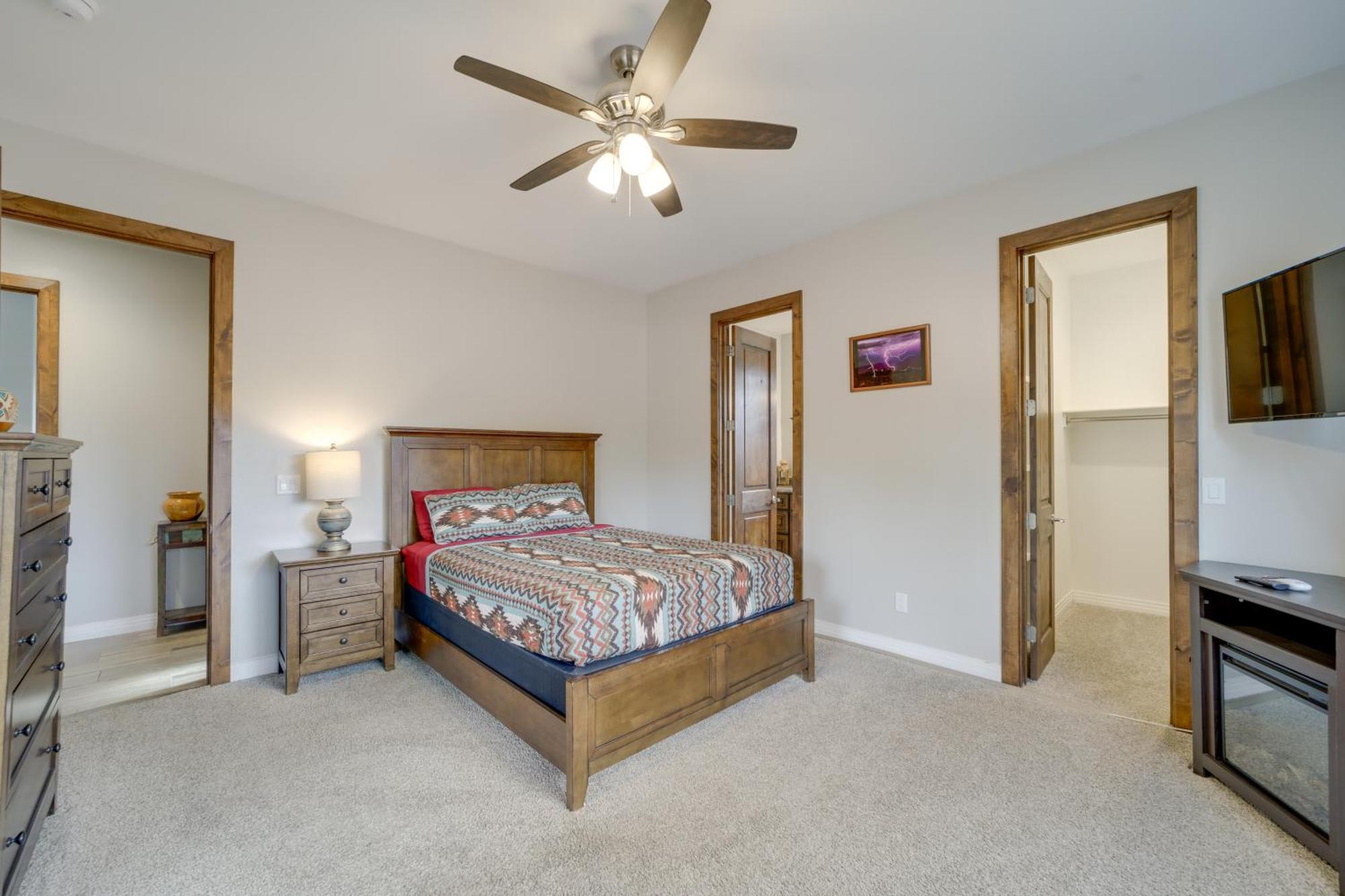 Red Rock Dog-Friendly Home Near Hiking Trails! セドナ エクステリア 写真