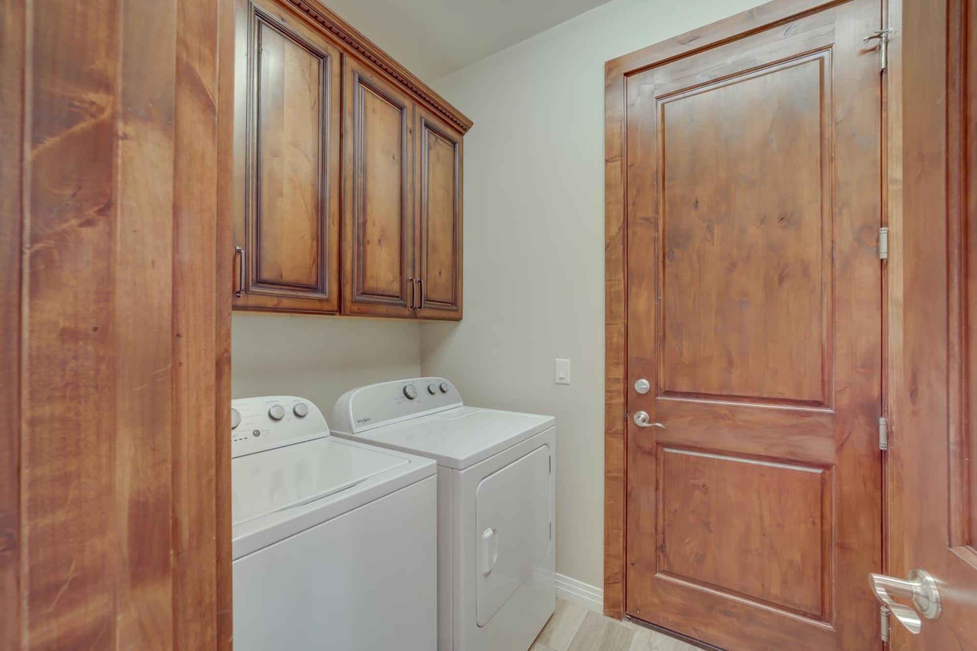 Red Rock Dog-Friendly Home Near Hiking Trails! セドナ エクステリア 写真